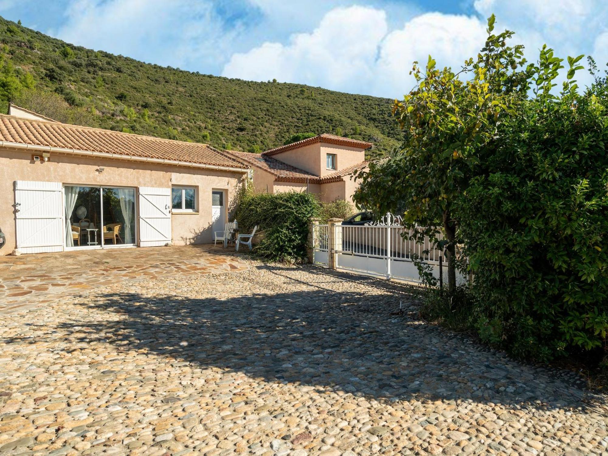 House In The South Of France With Private Pool Villa Roquebrun Exterior photo